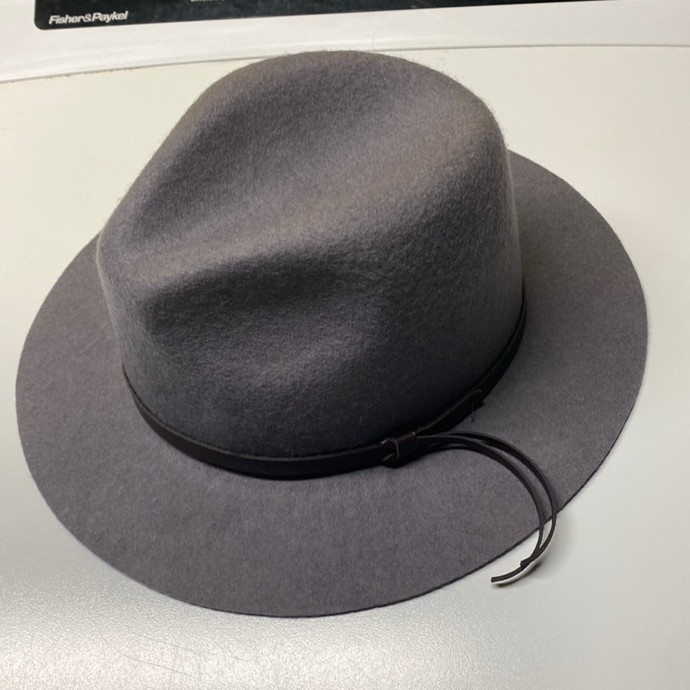 Grey Hat - image 1